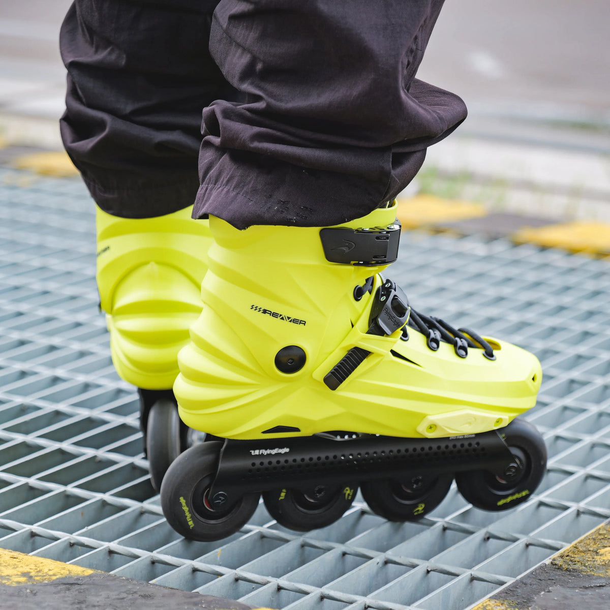 Pré-Venda Patins FlyingEagle Reaver S7680 - Amarelo