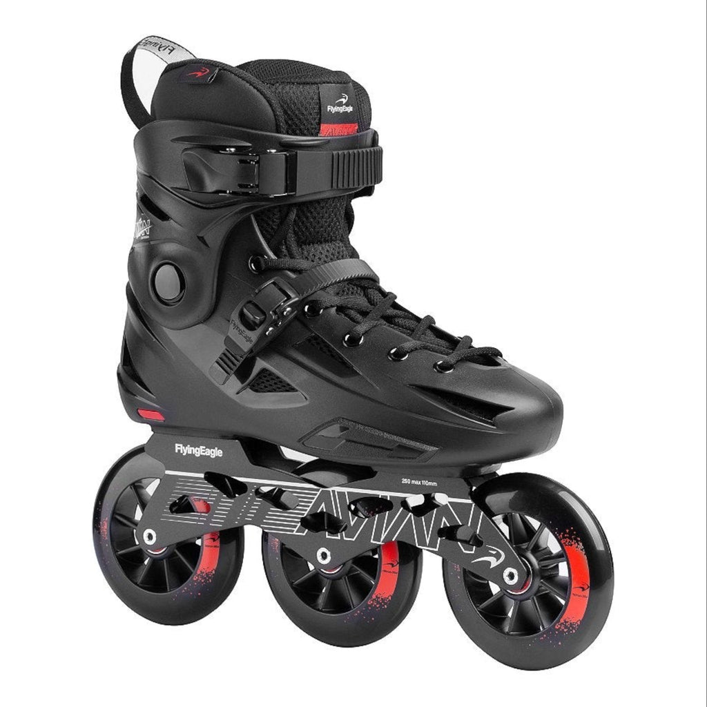 Patins KonRoller FlyingEagle Avian T110 preto com três rodas de 110mm, bota rígida e base de alumínio para patinação urbana.